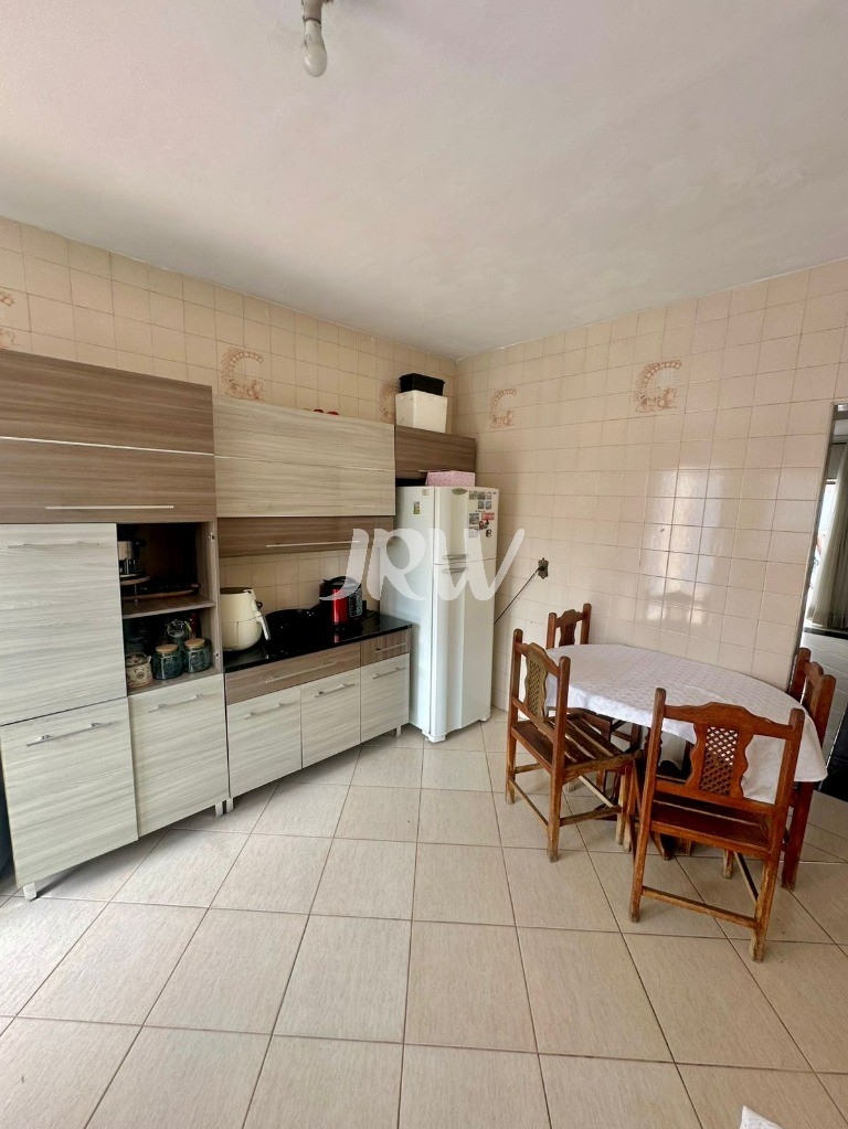 Casa, 2 quartos, 250 m² - Foto 5