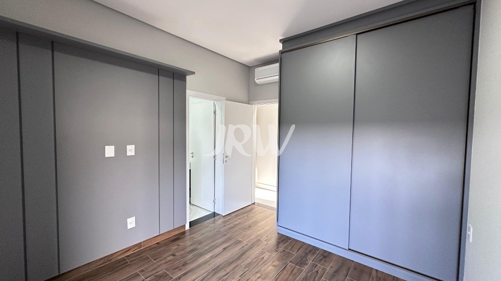 Casa de Condomínio à venda com 3 quartos, 300m² - Foto 29