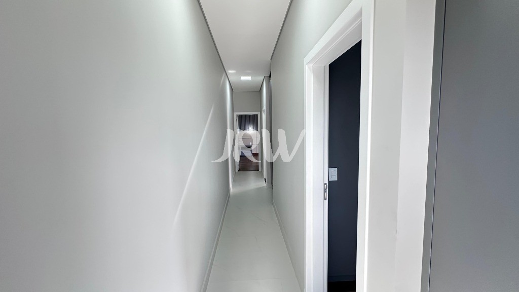 Casa de Condomínio à venda com 3 quartos, 300m² - Foto 9