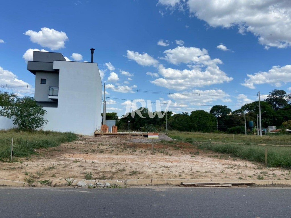 Loteamento e Condomínio - Foto 1