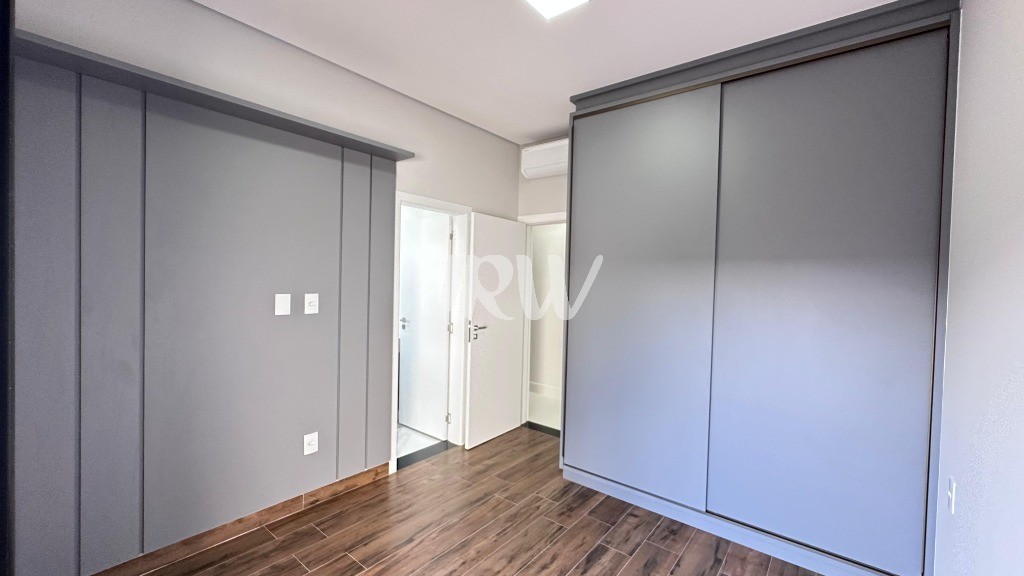 Casa de Condomínio à venda com 3 quartos, 300m² - Foto 25