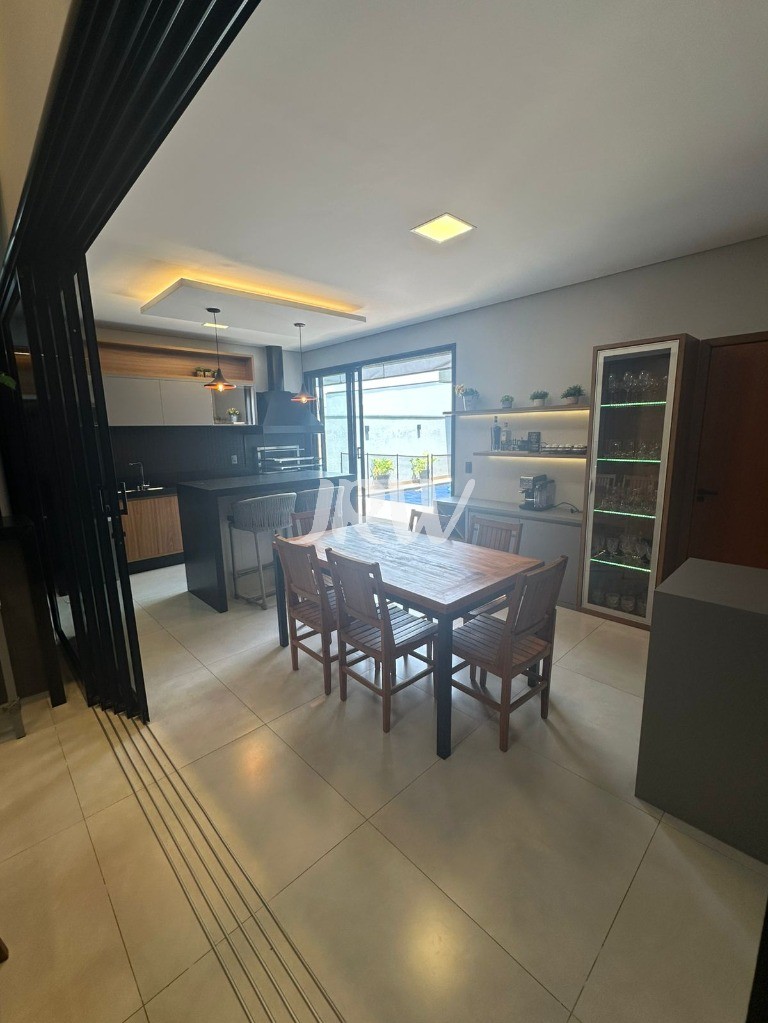 Casa, 3 quartos, 309 m² - Foto 10