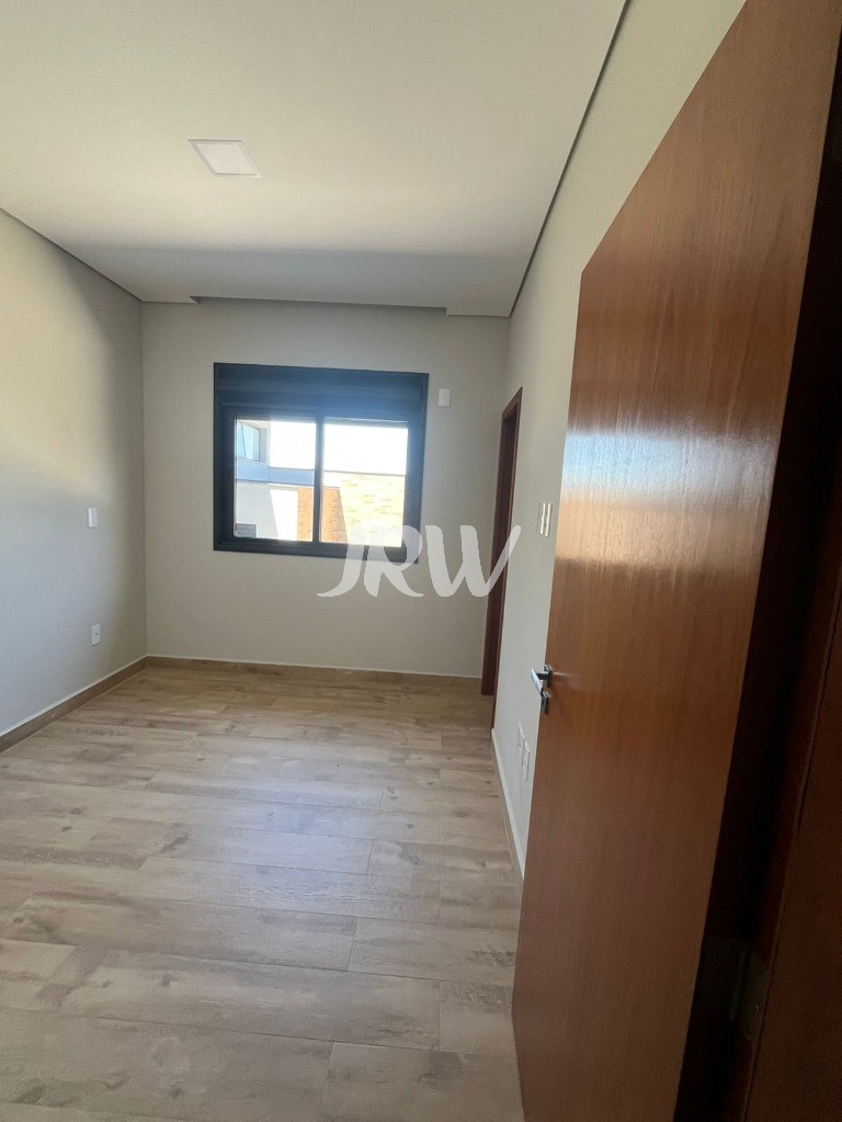 Casa de Condomínio à venda com 3 quartos, 300m² - Foto 18