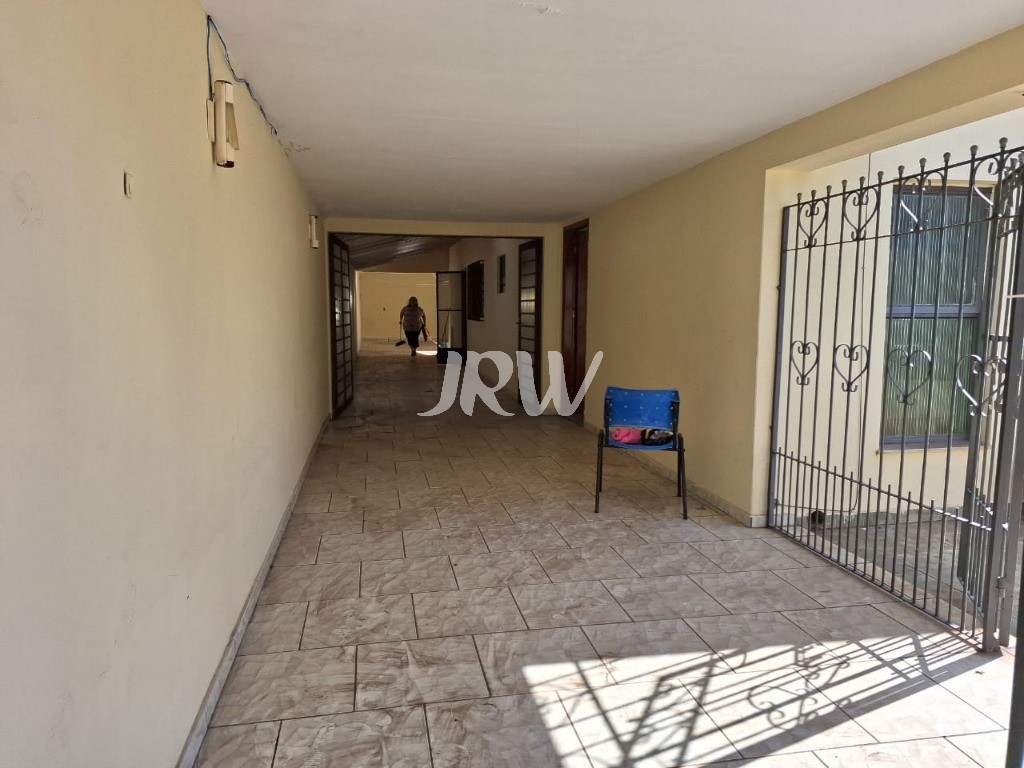 Casa, 4 quartos, 250 m² - Foto 2