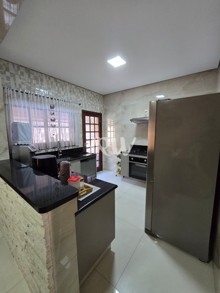 Sobrado, 3 quartos, 260 m² - Foto 32