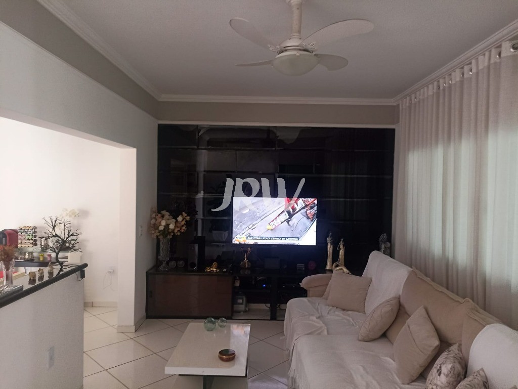 Sobrado, 2 quartos, 228 m² - Foto 1