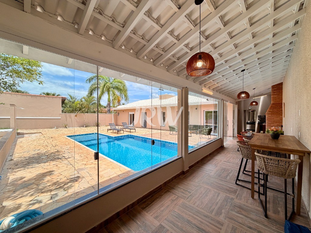 Chácara, 3 quartos, 1000 m² - Foto 1