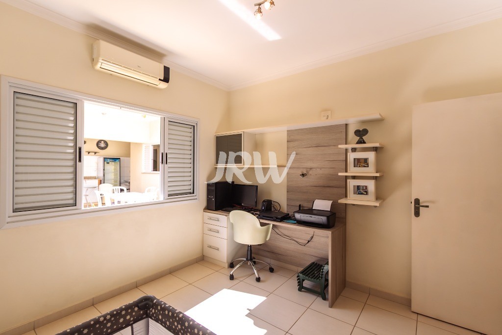 Casa, 3 quartos, 217 m² - Foto 25