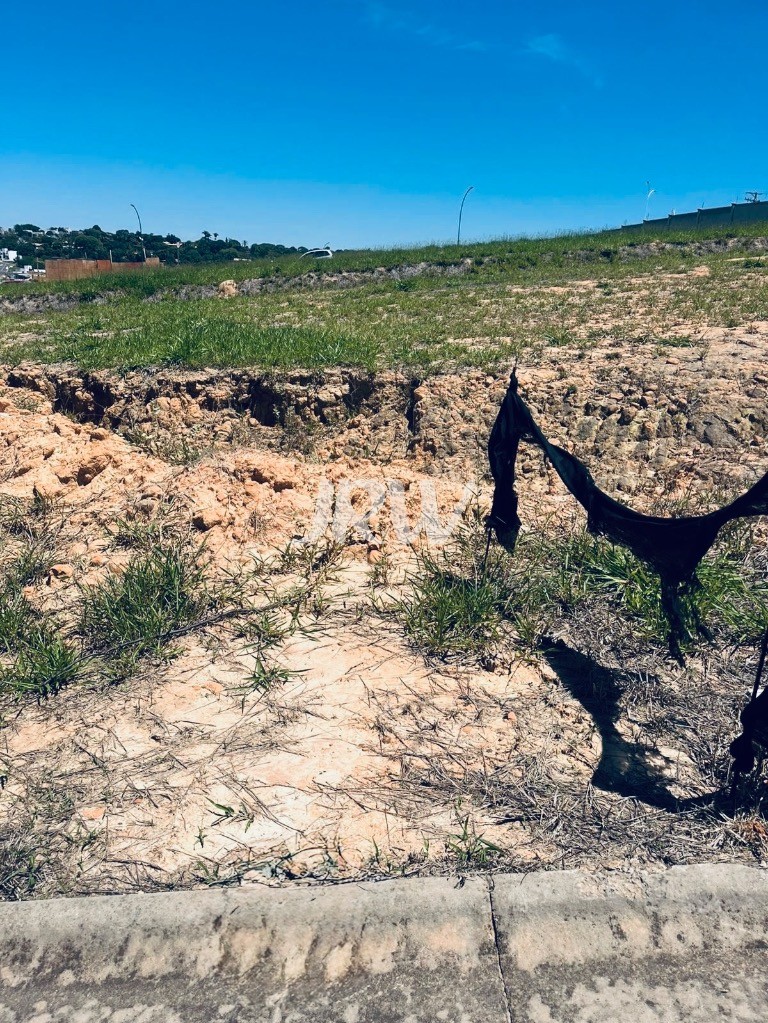 Terreno, 300 m² - Foto 1