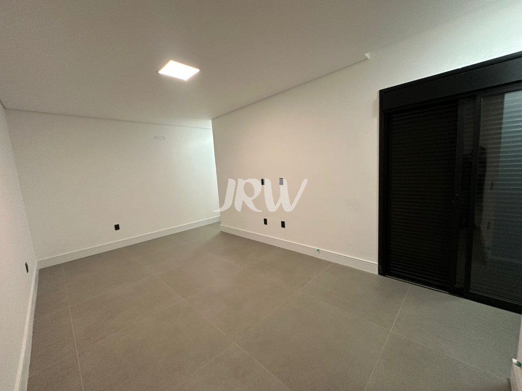 Casa, 3 quartos, 250 m² - Foto 33