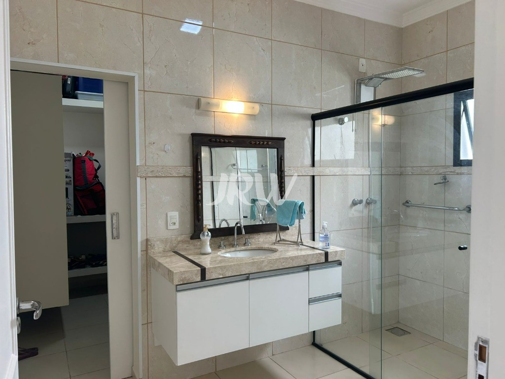 Casa, 3 quartos, 300 m² - Foto 14