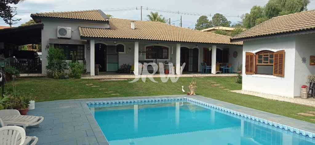 Chácara, 3 quartos, 1000 m² - Foto 1