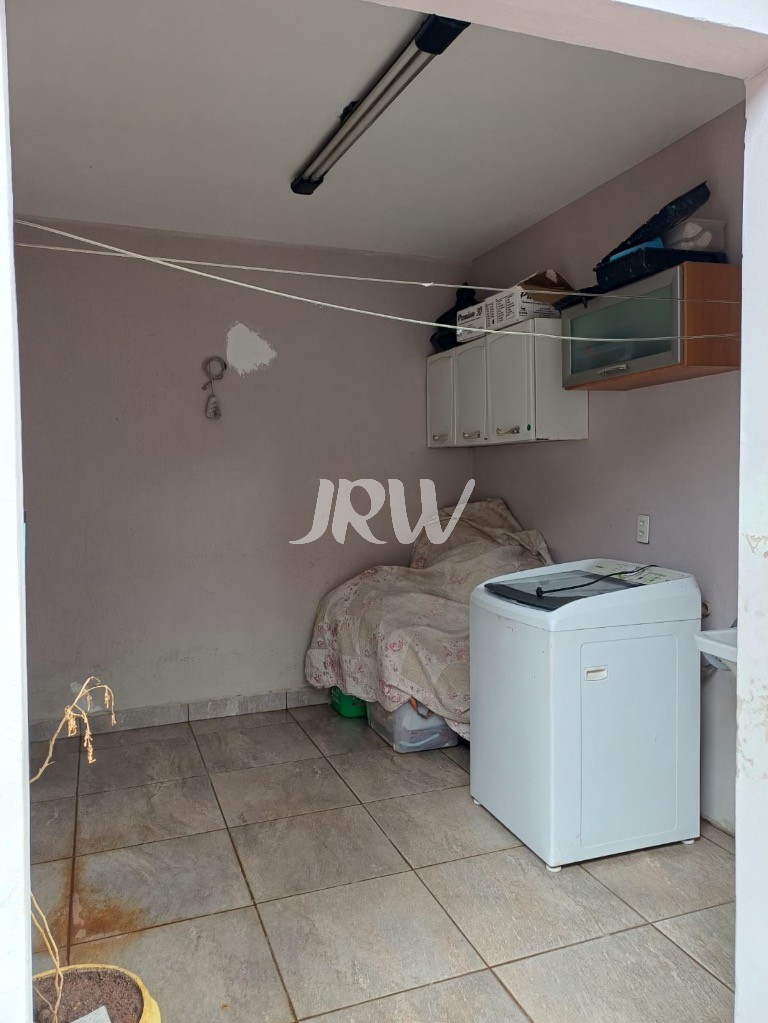 Casa, 4 quartos, 240 m² - Foto 28