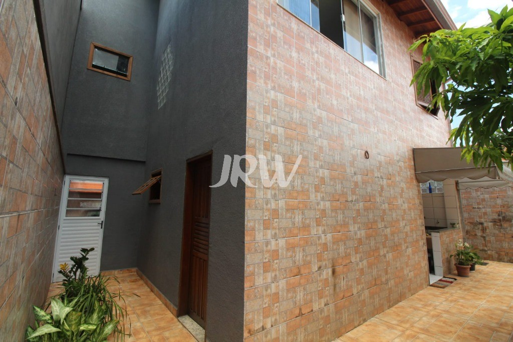 Casa, 3 quartos, 250 m² - Foto 3