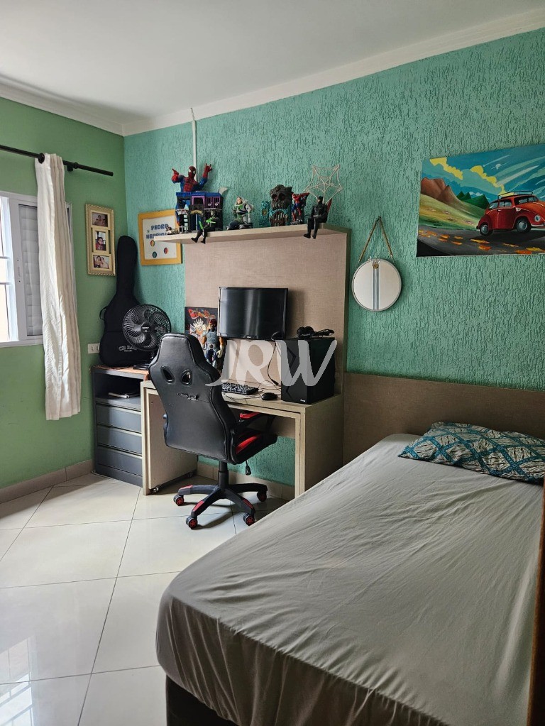 Casa, 4 quartos, 240 m² - Foto 12