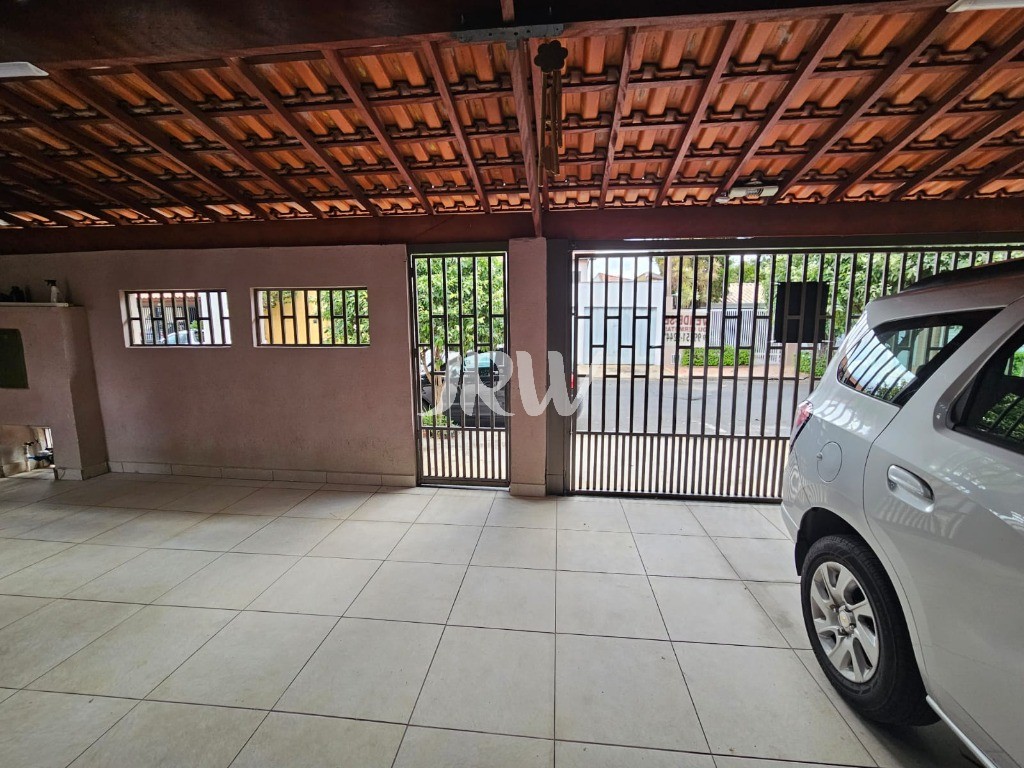 Casa, 4 quartos, 240 m² - Foto 16