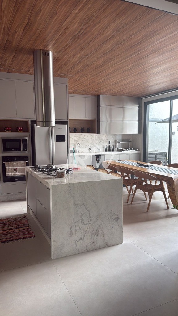 Casa, 3 quartos, 320 m² - Foto 9