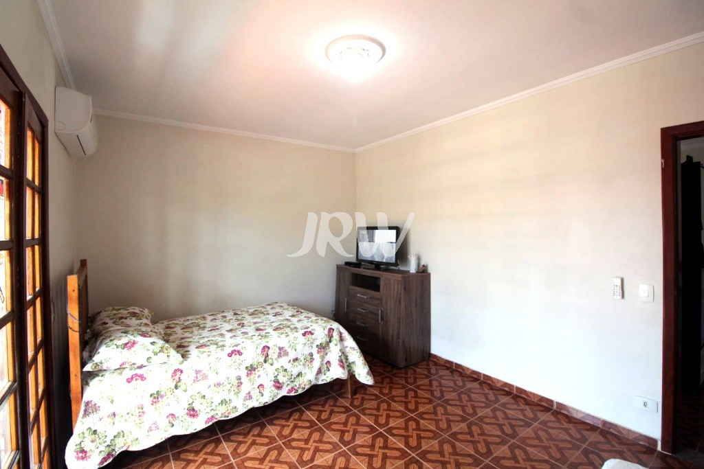 Casa, 3 quartos, 250 m² - Foto 33