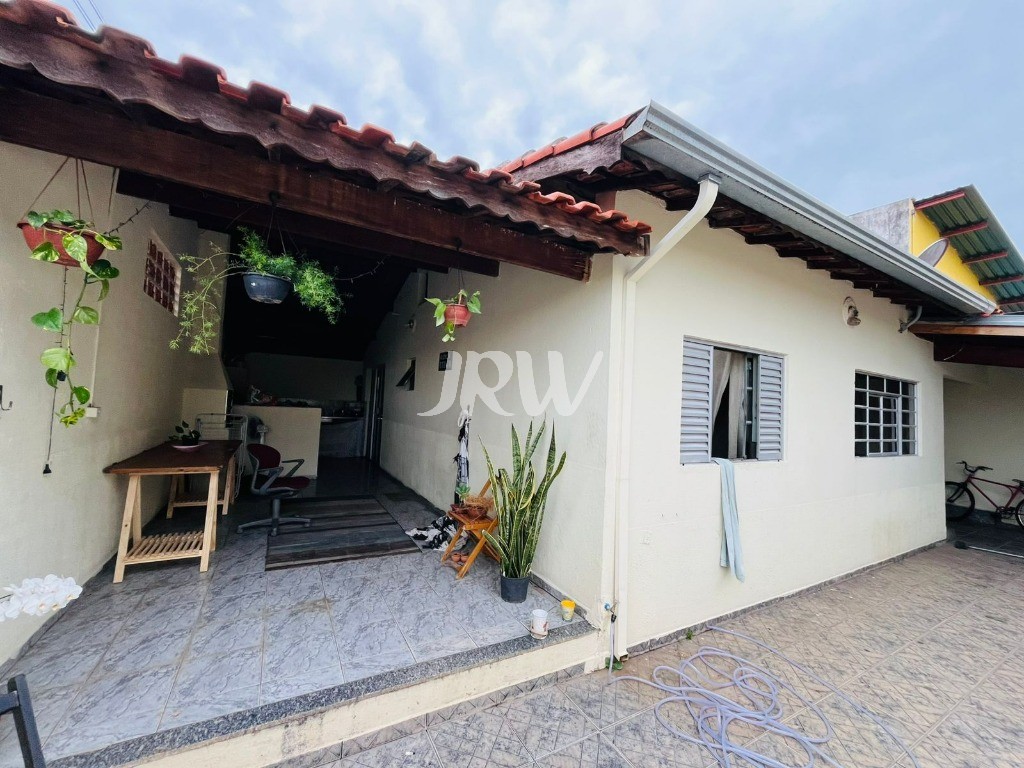 Casa, 3 quartos, 141 m² - Foto 2