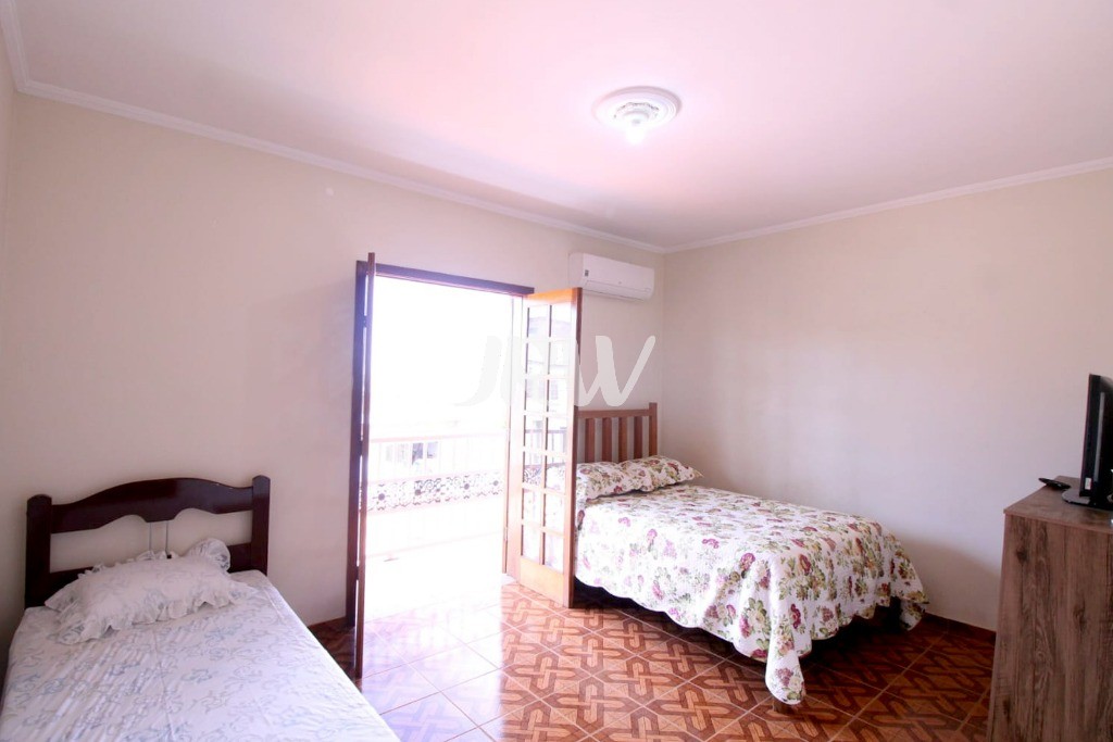Casa, 3 quartos, 250 m² - Foto 31