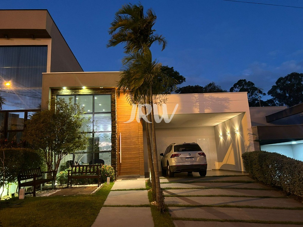 Casa, 3 quartos, 250 m² - Foto 1