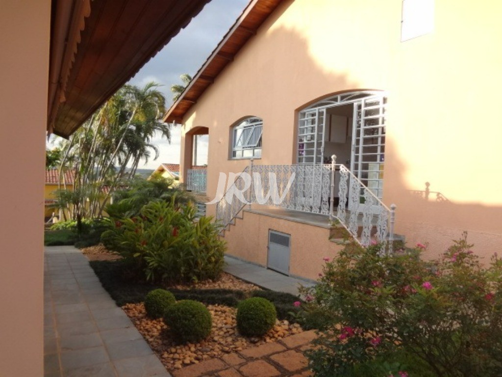 Sítio, 4 quartos, 2870 m² - Foto 5