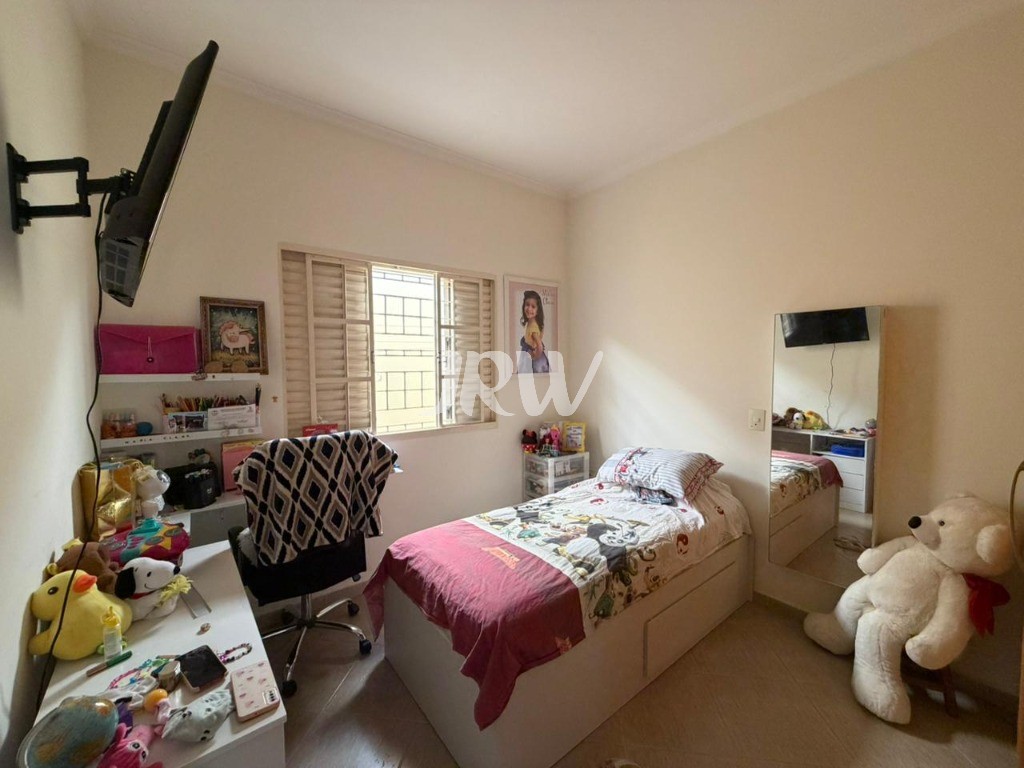 Casa, 4 quartos, 360 m² - Foto 16