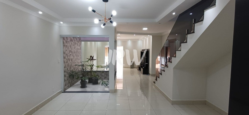 Casa, 3 quartos, 250 m² - Foto 9