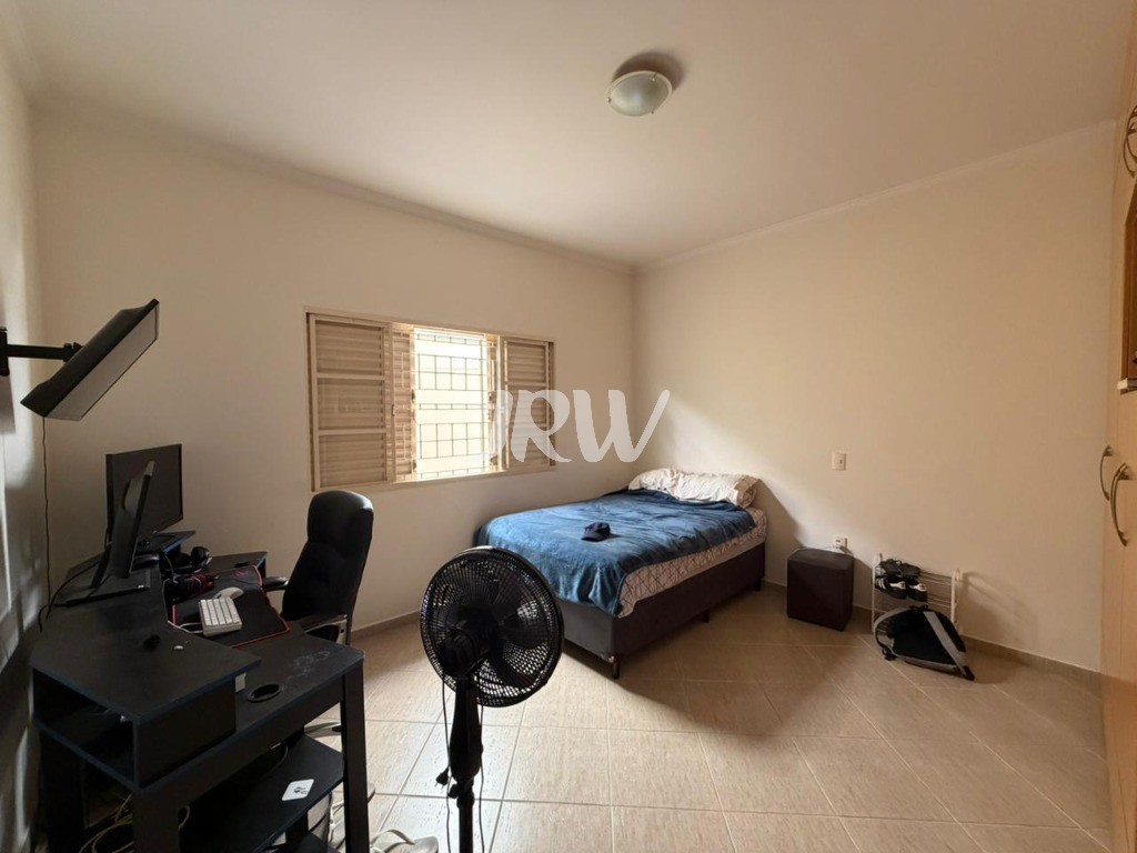 Casa, 4 quartos, 360 m² - Foto 18