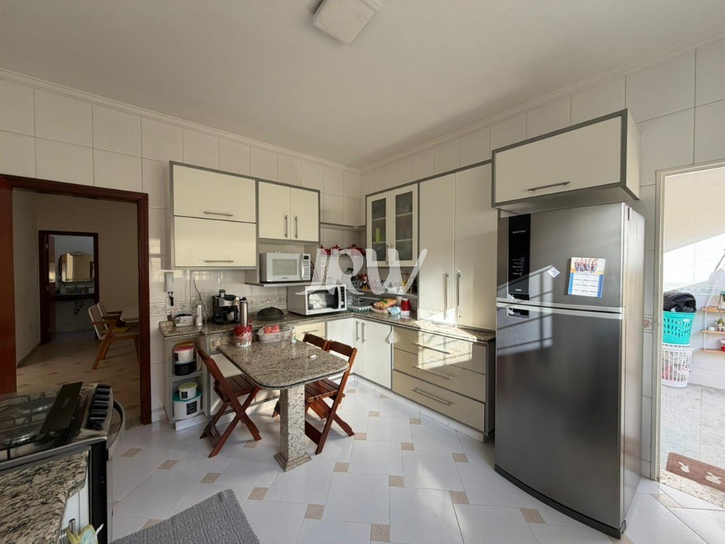 Casa, 4 quartos, 360 m² - Foto 11