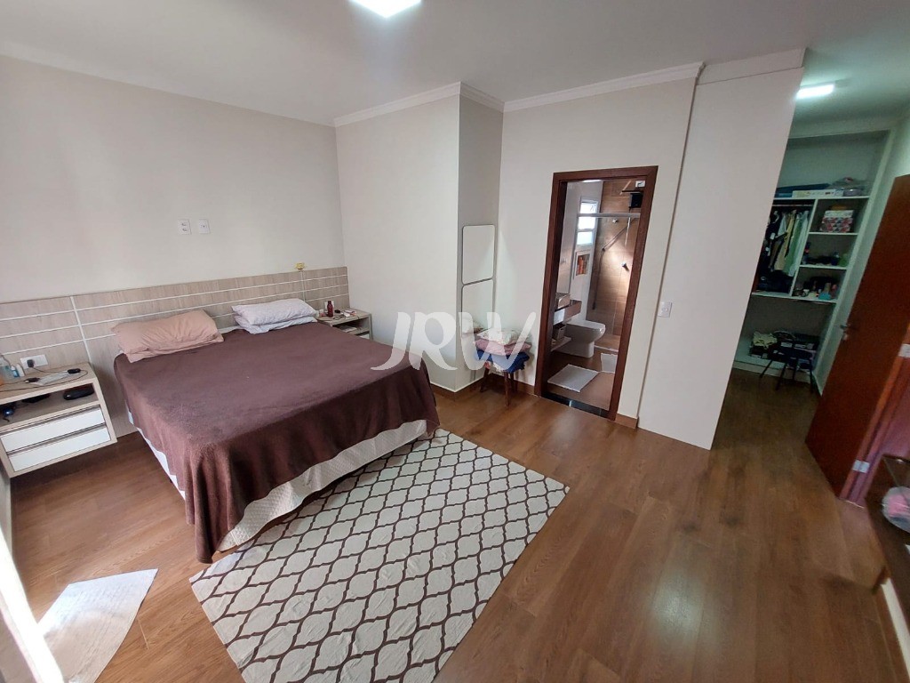 Casa, 3 quartos, 300 m² - Foto 15