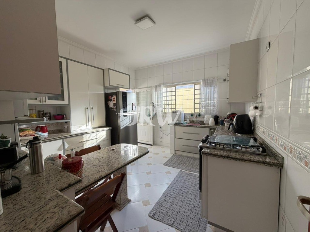 Casa, 4 quartos, 360 m² - Foto 9