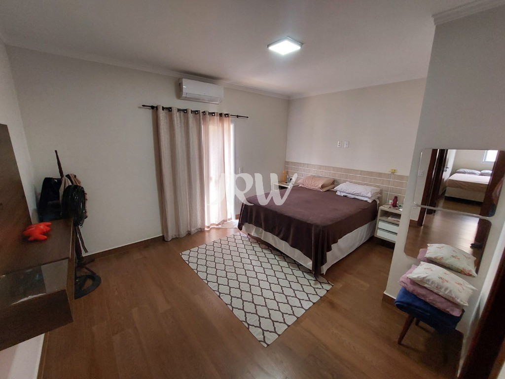 Casa, 3 quartos, 300 m² - Foto 14