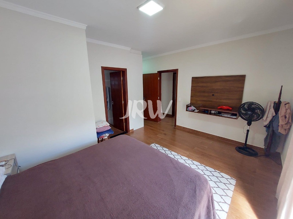 Casa, 3 quartos, 300 m² - Foto 16