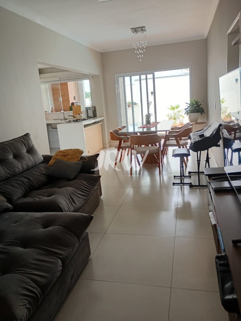 Casa, 2 quartos, 200 m² - Foto 2