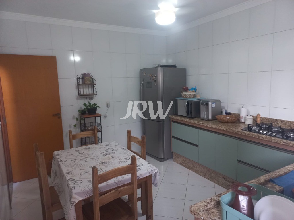 Casa, 3 quartos, 261 m² - Foto 9