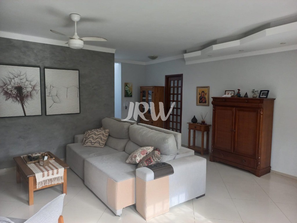Casa, 3 quartos, 261 m² - Foto 3