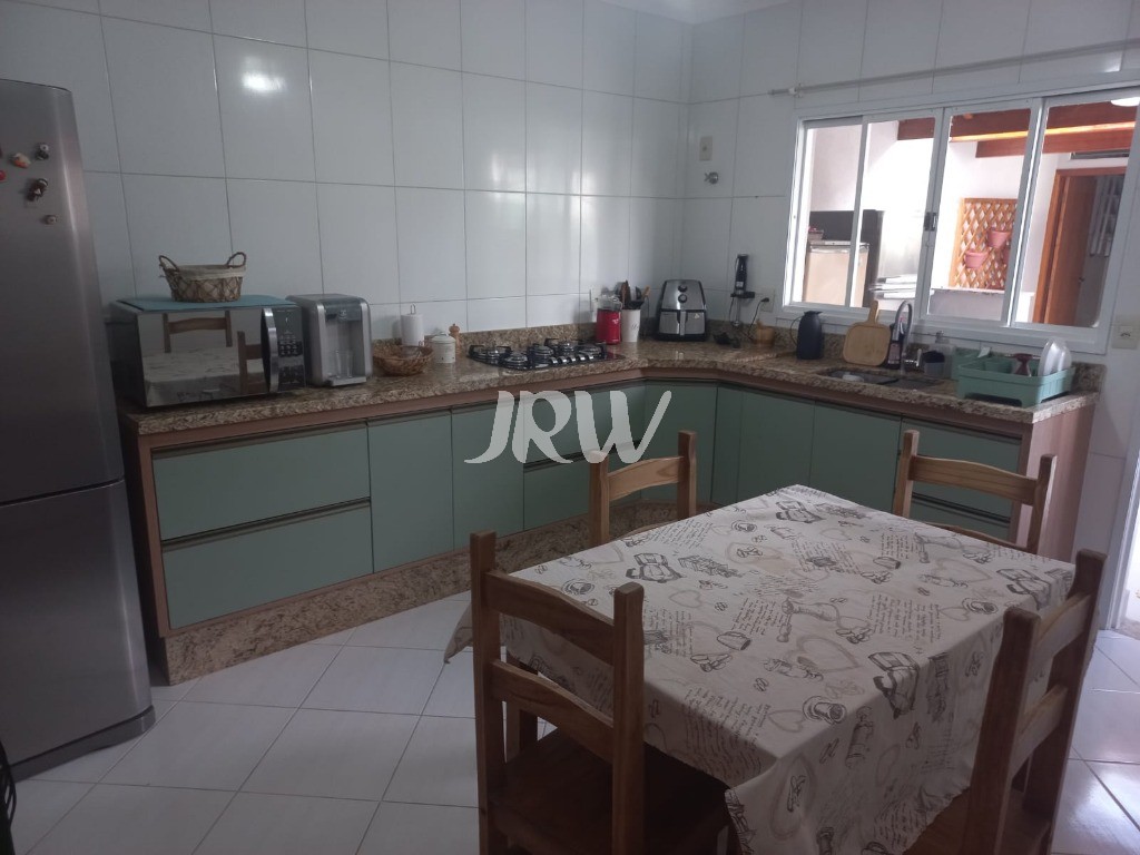 Casa, 3 quartos, 261 m² - Foto 8