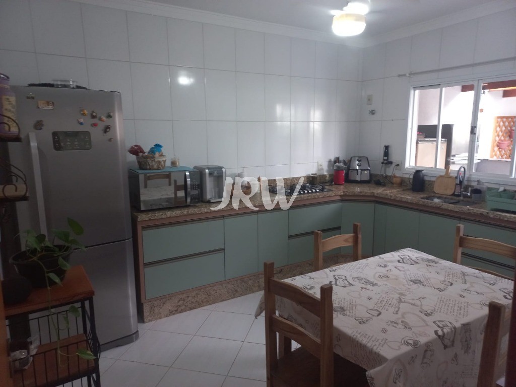Casa, 3 quartos, 261 m² - Foto 7