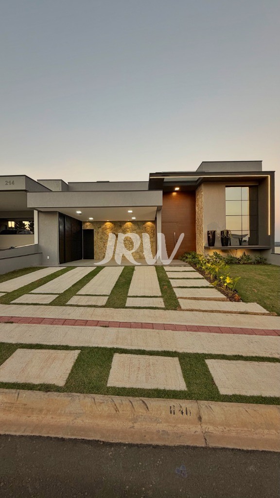 Casa, 3 quartos, 300 m² - Foto 1