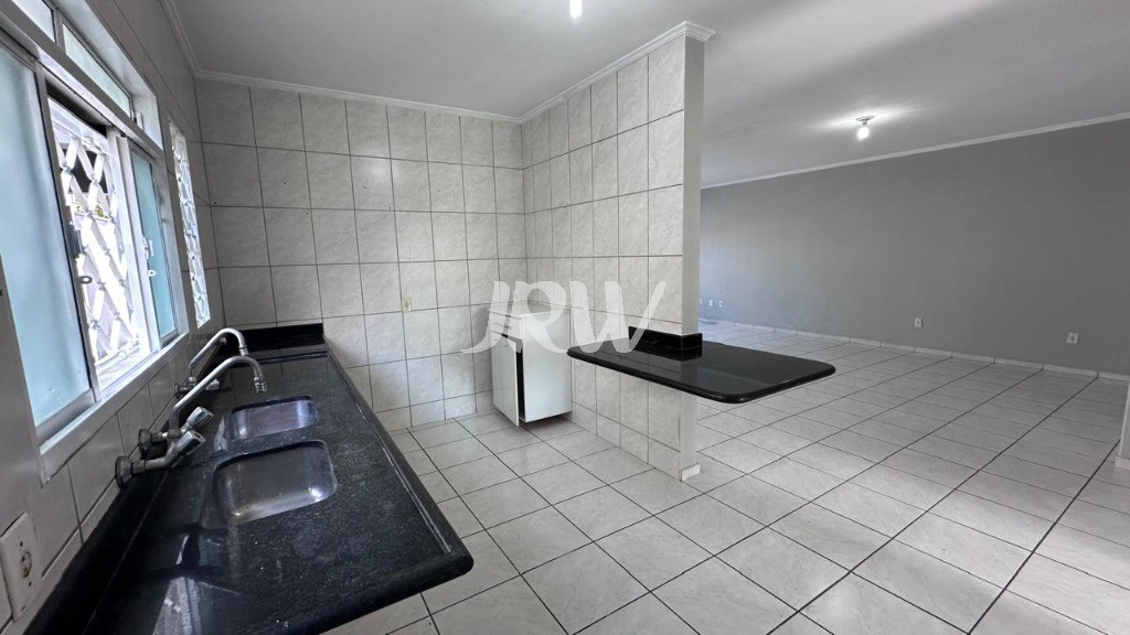 Casa, 4 quartos, 250 m² - Foto 11