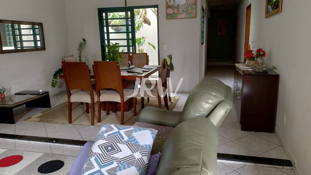 Casa, 3 quartos, 250 m² - Foto 4