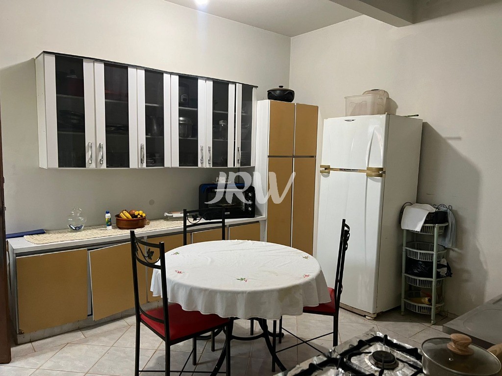 Casa, 3 quartos, 305 m² - Foto 3