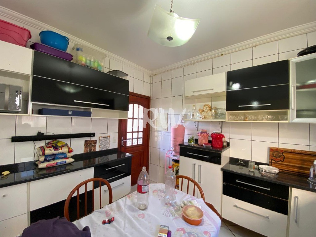Casa, 3 quartos, 250 m² - Foto 7