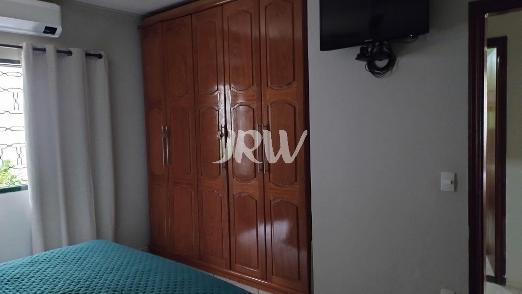 Casa, 3 quartos, 250 m² - Foto 14