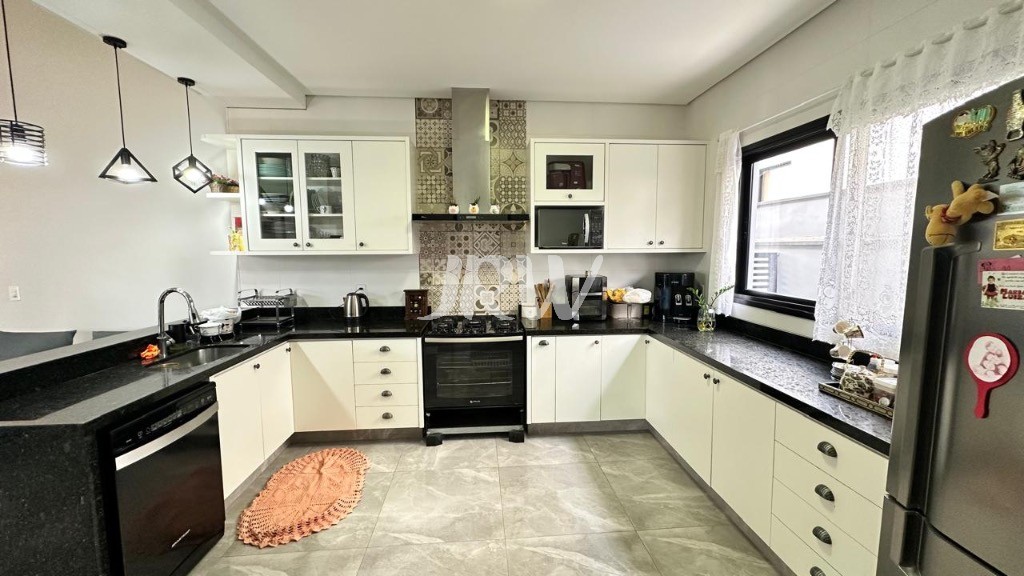 Casa, 3 quartos, 228 m² - Foto 19
