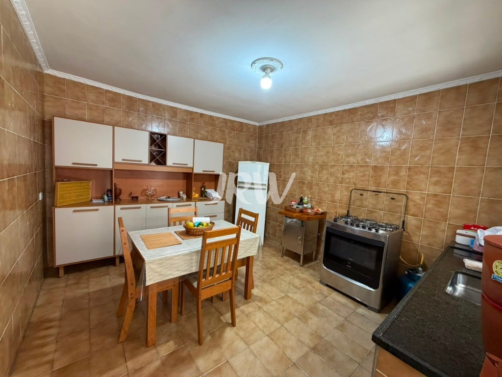 Casa, 3 quartos, 250 m² - Foto 5