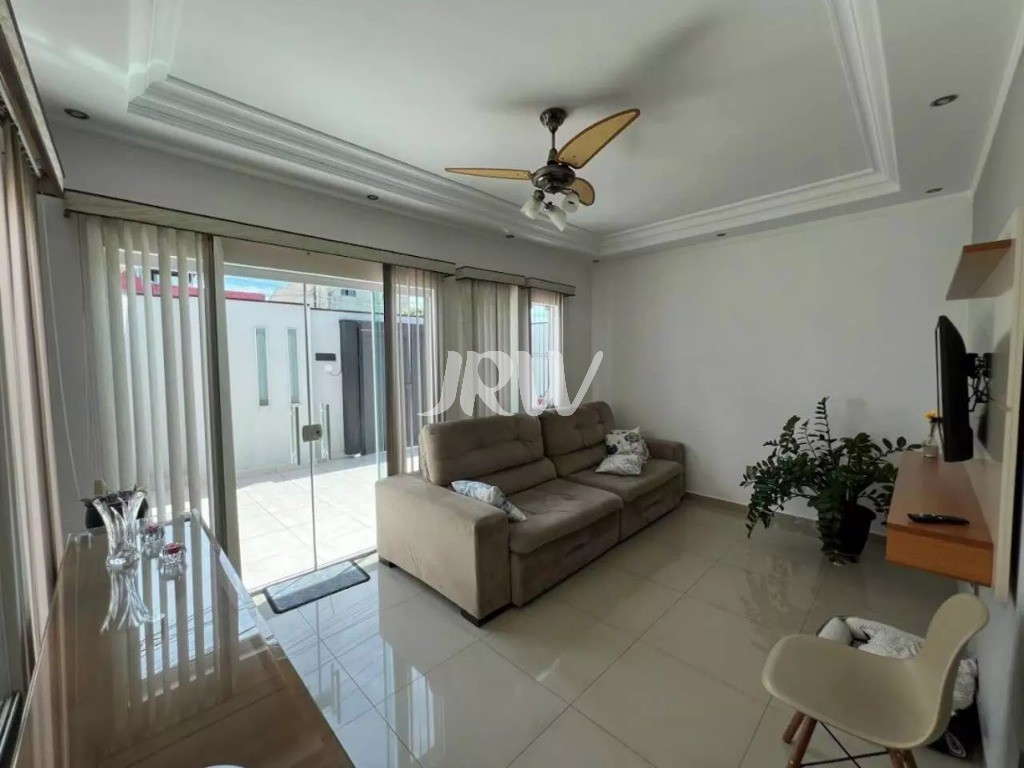 Casa, 3 quartos, 250 m² - Foto 3