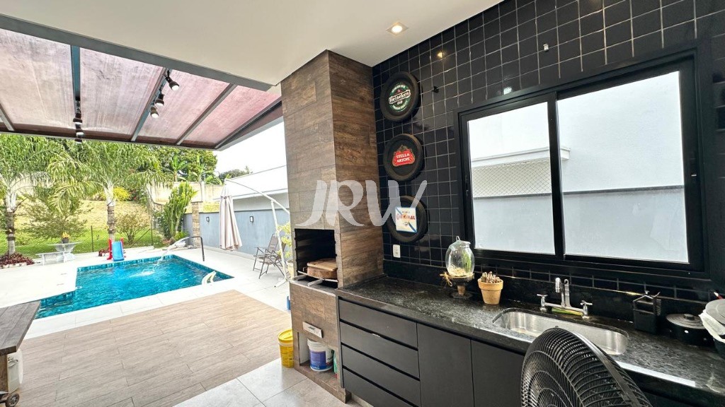 Casa, 3 quartos, 228 m² - Foto 35