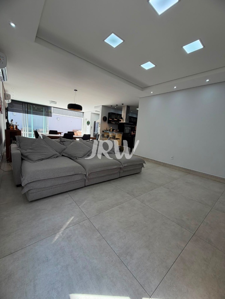 Casa, 3 quartos, 258 m² - Foto 3